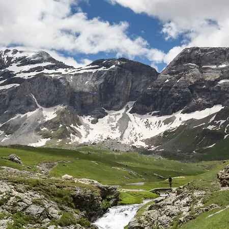 Western Beausejour Отель Лурд