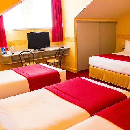 Отель Western Beausejour 3*